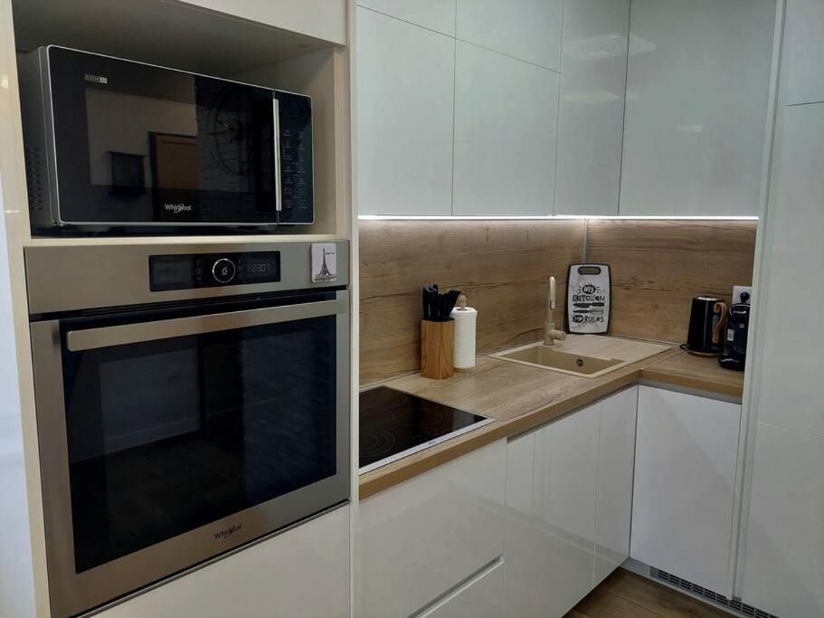 Valux Apartman Pula Ngoại thất bức ảnh